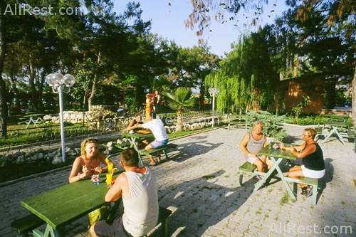 Linda Hotel 8